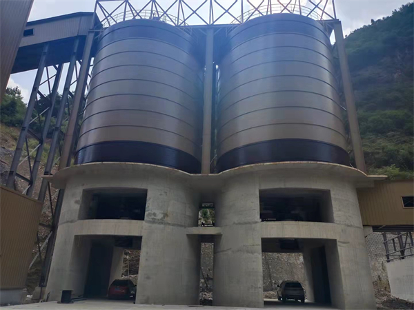 骨料鋼板倉(cāng)與螺旋卷板倉(cāng)結(jié)構(gòu)與應(yīng)用差異解析